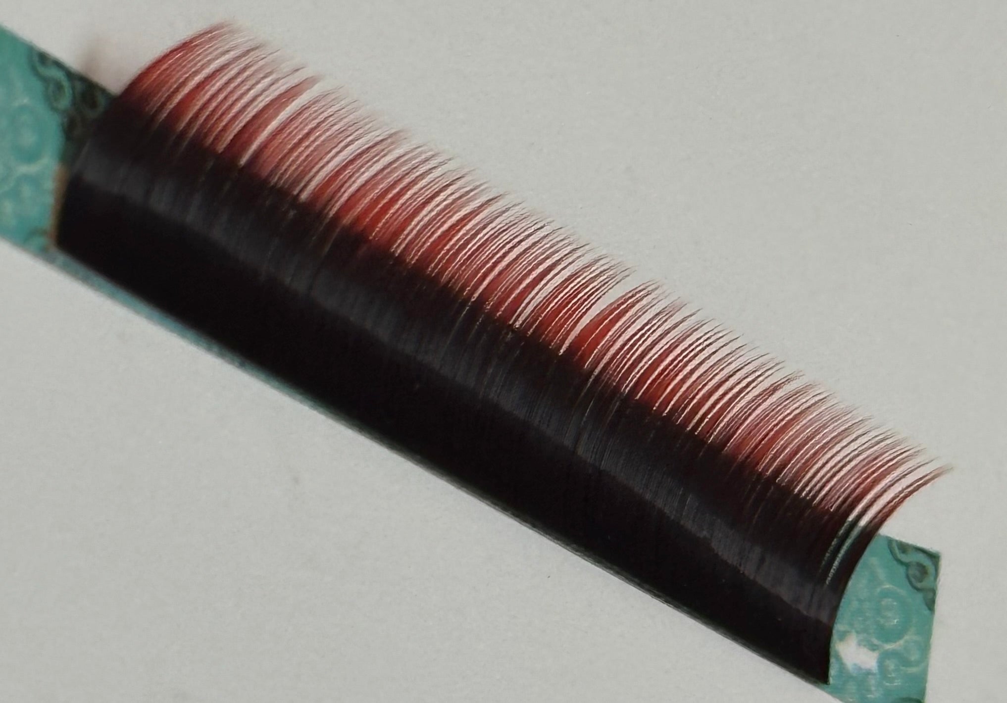 Red Ombre lashes - TheLashChickPro